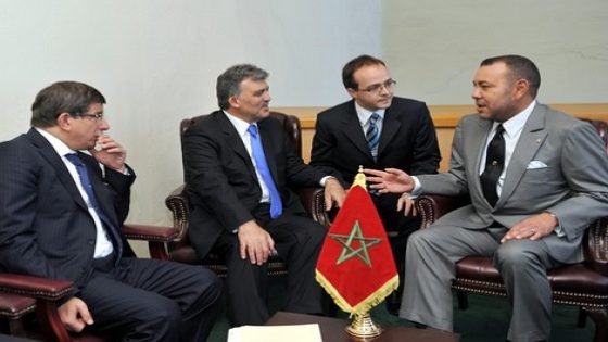 صحيفة اسبانية: هذه أسباب اختيار الملك لتركيا بدل فرنسا