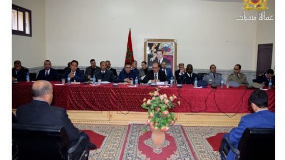 عامل اقليم ميدلت في لقاء تواصلي بالجماعة الترابية الريش