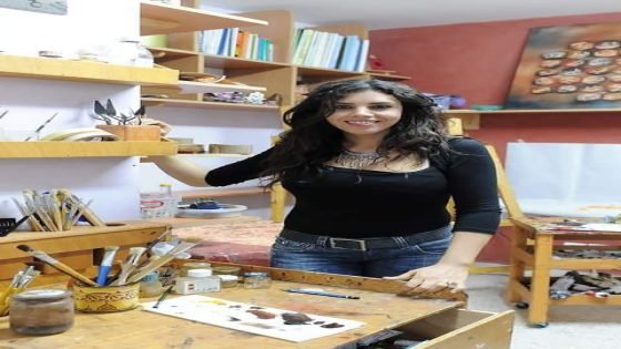 أثر تجليات النور والضوء في اللوحات التشكيلية للفنانة المغربية ” إلهام العراقي عمري “