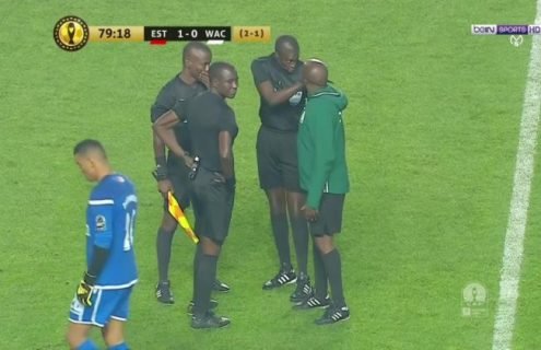 عاجل:فضيحة كروية في ملعب رادس ولاعبو الوداد يرفضون استكمال النهائي الإفريقي عاجل:فضيحة كروية في ملعب رادس ولاعبو الوداد يرفضون استكمال النهائي الإفريقي
