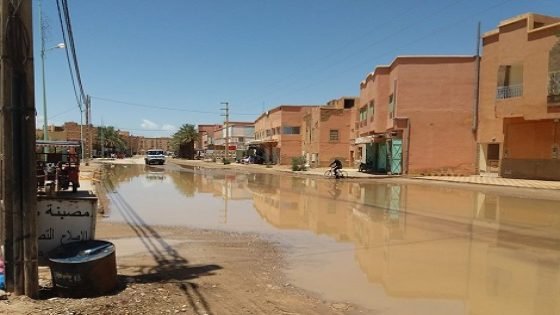 تنجداد… أجواء باريسية و شوارع صومالية…