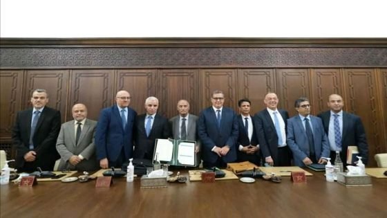 أخنوش يتوافق مع نقابات الصحة