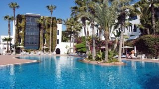 وزارة السياحة تشرع في إحصاء المؤسسات السياحية الراغبة في الاستفادة من الدعم المالي