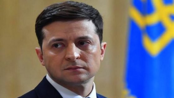 الرئيس الأوكراني يعلن عن موعد الحرب ويجعله عطلة رسمية