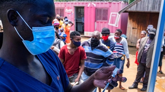 الصحة العالمية: قارة إفريقيا تستطيع السيطرة على وباء “كورونا” في العام الحالي