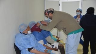 ساكنة إقليم ميدلت تستفيد من قافلة طبية متعددة التخصصات