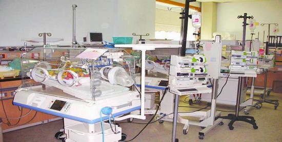 تقرير حول محدودية الطاقة الاستيعابية لغرف الولادة بالمركز الاستشفائي الجهوي للرشيدية