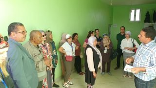 وفد بلجيكي يزور التعاونية الفلاحية أيتماتن ودار الصانعة بتازارين بزاكورة