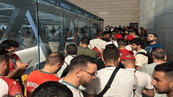 لماذا ألغيت رحلات المشجعين المغاربة إلى قطر؟