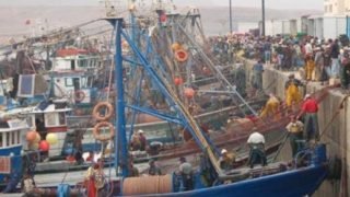 حكومة أخنوش ترفض تحديد أسعار المحروقات لمهنيي الصيد البحري