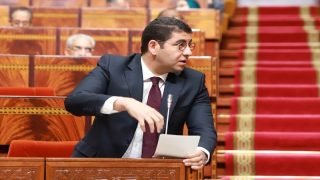 الألعاب الإليكترونية تجُرّ بنسعيد للبرلمان