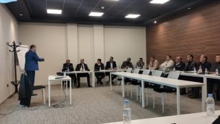 مجلس درعة تافيلالت ينظم دورات التكوين المستمر لفائدة المنتخبين بالجهة