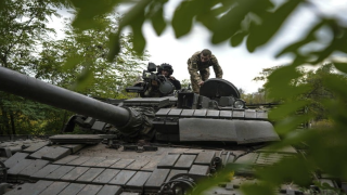 برلين توافق على توريد دبابات “ليوبارد1” إلى أوكرانيا