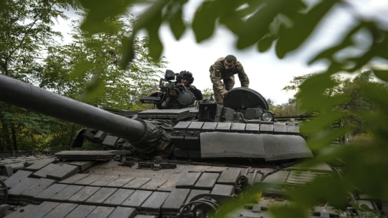 برلين توافق على توريد دبابات “ليوبارد1” إلى أوكرانيا