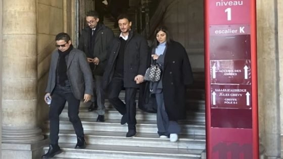 الفنان سعد لمجرد باق في باريس إلى إشعار آخر