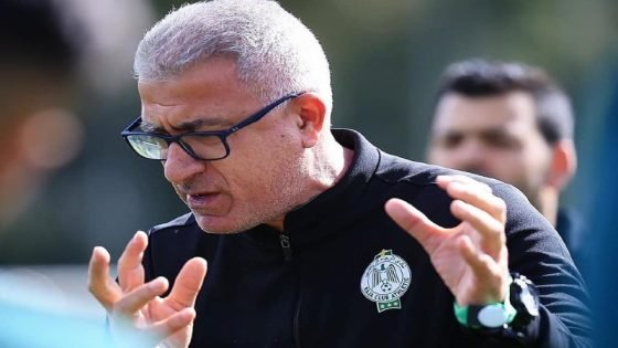 بسبب الأداء الباهت للرجاء.. منذر لكبير يستعد للرحيل