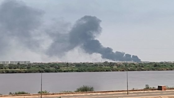 حرب السودان مستمرة وأعمدة الدخان تتصاعد في سماء الخرطوم