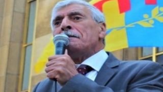 رئيس القبايل “فرحات مهني” يوجه رسالة للملك محمد السادس