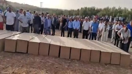قرية “أيت تيمليل” جنازة مهيبة لضحايا الحادث المأسوي الذي خلف 24 قتيلا