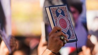 الدنمارك تطرح مشروع قانون يحظر حرق المصحف