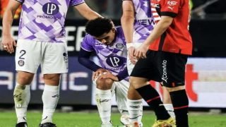 الإصابة تغيب زكرياء أبو خلال عن الملاعب لوقت كبير