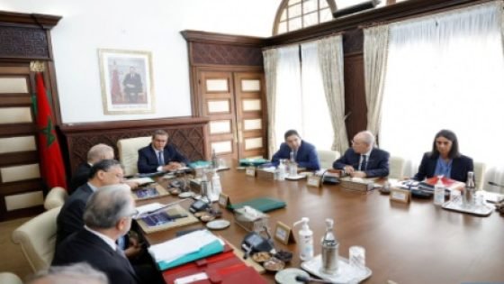 الحكومة تصادق على مشروعي مرسومين يتعلقان بالتأمين الإجباري الأساسي عن المرض