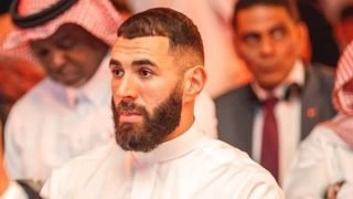 بعد اتهامه بالارتباط بجماعة “الإخوان المسلمين” بنزيما يقاضي وزير الداخلية الفرنسي