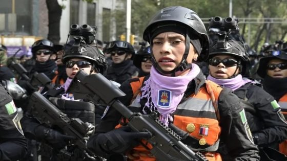 مصرع 12 شخصا وإصابة 15 آخرين في إطلاق نار وسط المكسيك