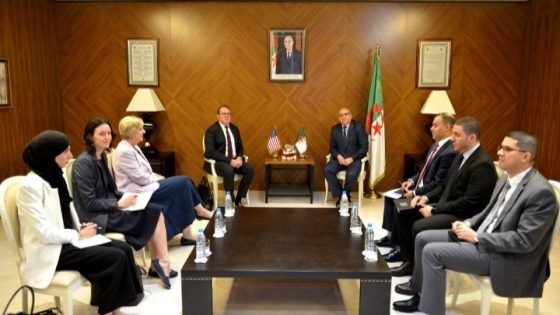 مساعد وزير الخارجية الأمريكي المكلف بشمال إفريقيا يعود إلى الجزائر والمغرب للبحث عن حل نهائي لقضية الصحراء