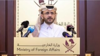 نتنياهو يتهرب من أزماته وقطر تدعوه للتركيز على المفاوضات