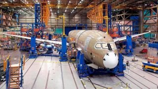 مزور: المغرب بطمح إلى صناعة طائرة كاملة ستقلع من المغرب وللمرة الأولى من نوعها