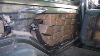 تفاصيل إحباط محاولة للتهريب الدولي للمخدرات و حجز 460 كيلوغرامًا من مخدر الشيرا بكلميم