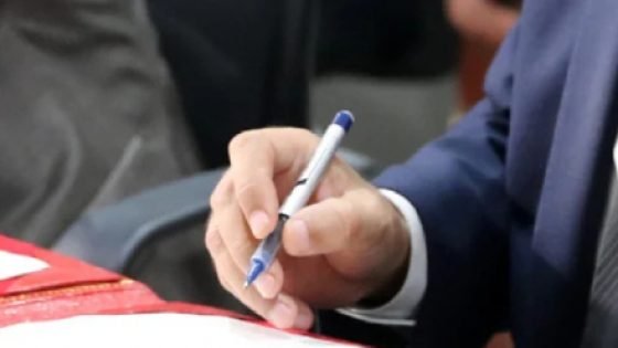 الرباط..توقيع مذكرة تفاهم بين المدرسة الوطنية العليا للإدارة و المعهد الوطني للإدارة العمومية بزامبيا