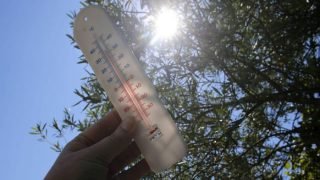 حوالي ثلث سكان العالم يشهدون إزديادا في عدد الليالي الحارة بسبب تغير المناخ (دراسة)