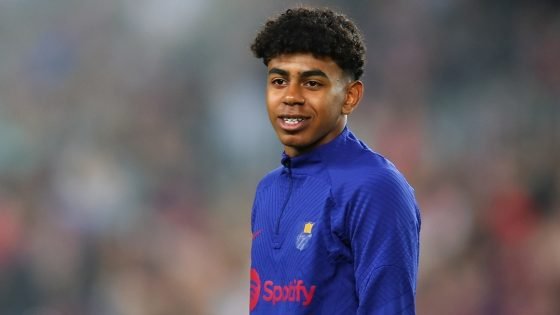 راتب لامين يامال المرتفع يثير التساؤلات في برشلونة: هل يستحق الموهبة الشابة كل هذا المال؟