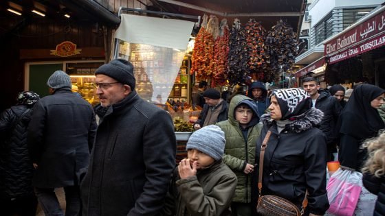 التجارة الإلكترونية..تركيا ترفع الضريبة على المشتريات و تخفض الحد الأقصى للإنفاق