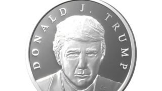 ترامب يطرح عملته الرسمية للبيع مقابل 100 دولار