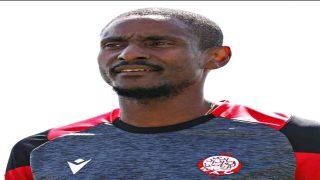 رولاني موكوينا ينتقد غياب الجماهير ويعبر عن تأثيرها السلبي على أداء الوداد الرياضي