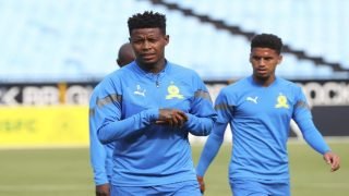 بونغاني زونغو يصل إلى المغرب: الوداد الرياضي يقترب من ضم نجم صن داونز السابق