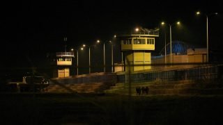 الإكوادور..مـــــــــصرع ما لا يقل عن 15 سجينا في إشتباكات بأحد السجون