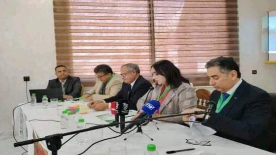 خبراء يناقشون بأزرو موضوع “الأمازيغية، التعليم والرقمنة”