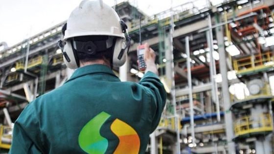 عمال مصفاة “لاسامير” يستعدون لخوض اعتصام أمام مقر الشركة بالمحمدية