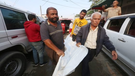 الدفاع المدني بغزة يعلن إستشهاد 25 شخصا في إستهداف الطيران الإسرائيلي منزلا شمال القطاع