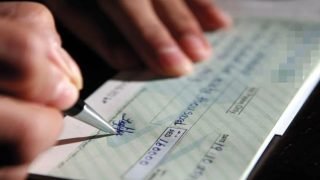 الدار البيضاء: الشرطة القضائية تطيح بعدد من المتلاعبين بالشيكات