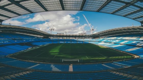 مانشستر سيتي يحقق إيرادات قياسية ويتربع على عرش الكرة الإنجليزية