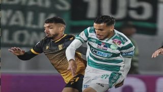 الرجاء يقلب الطاولة على اتحاد تواركة ويحقق فوزاً مثيراً في الدوري الاحترافي