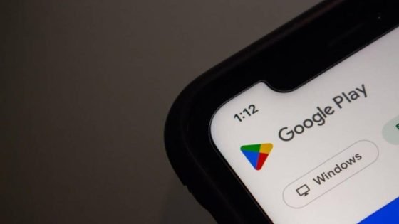 “غوغل Play” يطلق تحذيرا يهم جميع المستخدمين