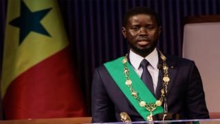 على رأسها قواعد فرنسية..الرئيس السنغالي يعلن رسميا إنهاء الوجود العسكري الأجنبي بالبلاد