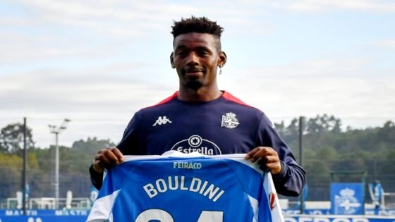 ديبورتيفو لاكورونيا يحدد سعر تسريح نجمه محمد بولديني