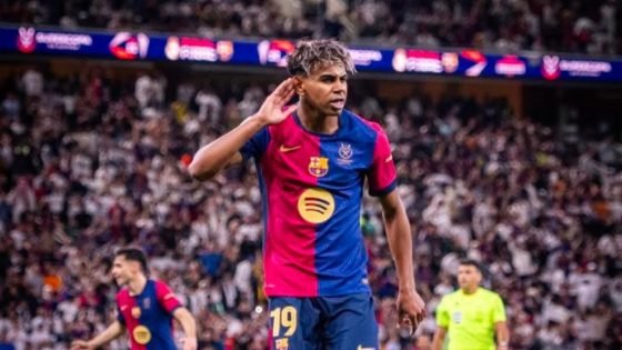 برشلونة يكتسح ريال مدريد ويتوج بكأس السوبر الإسباني في جدة